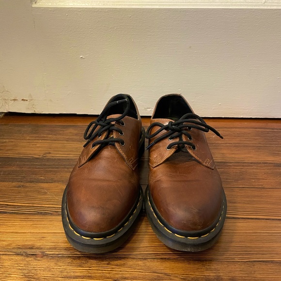 1461 Crazy Horse Leather Oxford Shoes in Brown